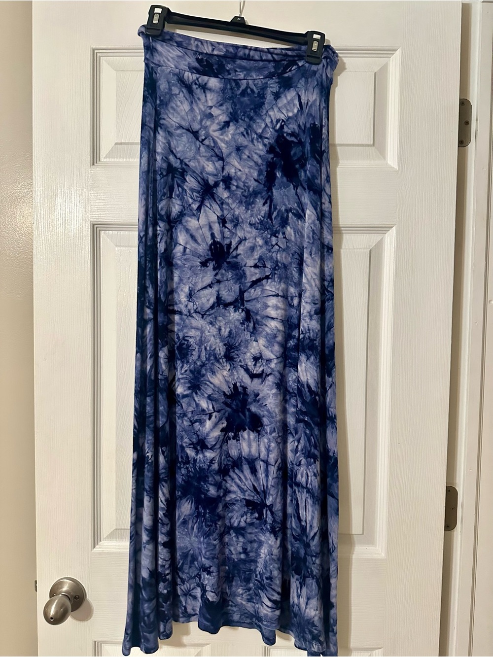 Navy Tie-Dye Maxi Skirt for Women - Picture 2 of 3